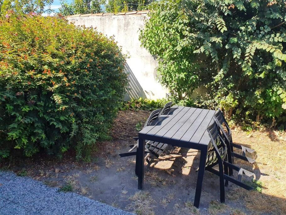 Appartement Centre Ville Au Calme Jardin Et Parking Public La Rochelle  Dış mekan fotoğraf